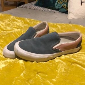 Men’s slip on Vans